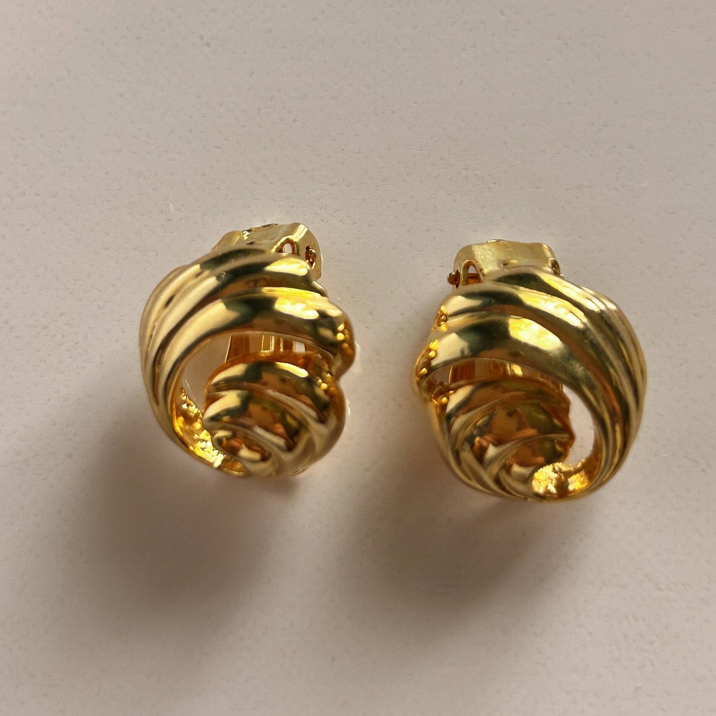 Vintage gold small clip on earrings