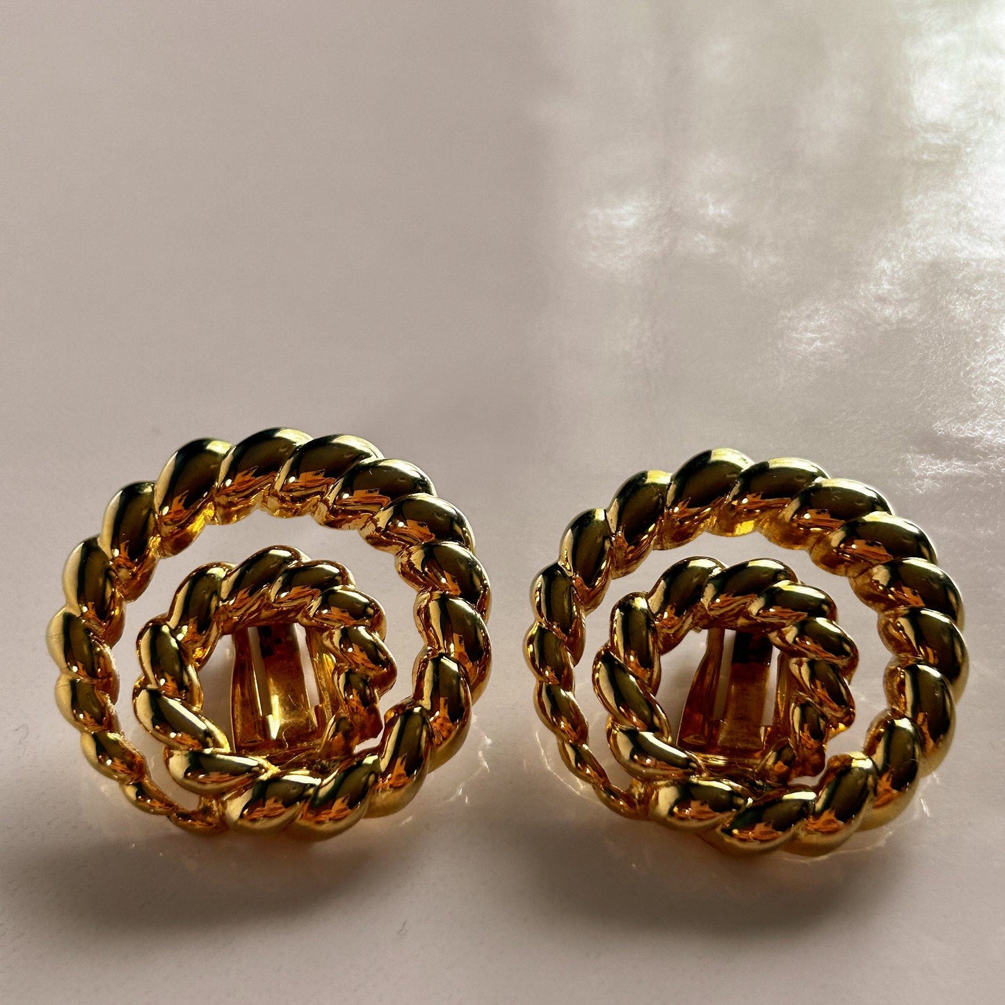 Vintage gold spiral clip on earrings