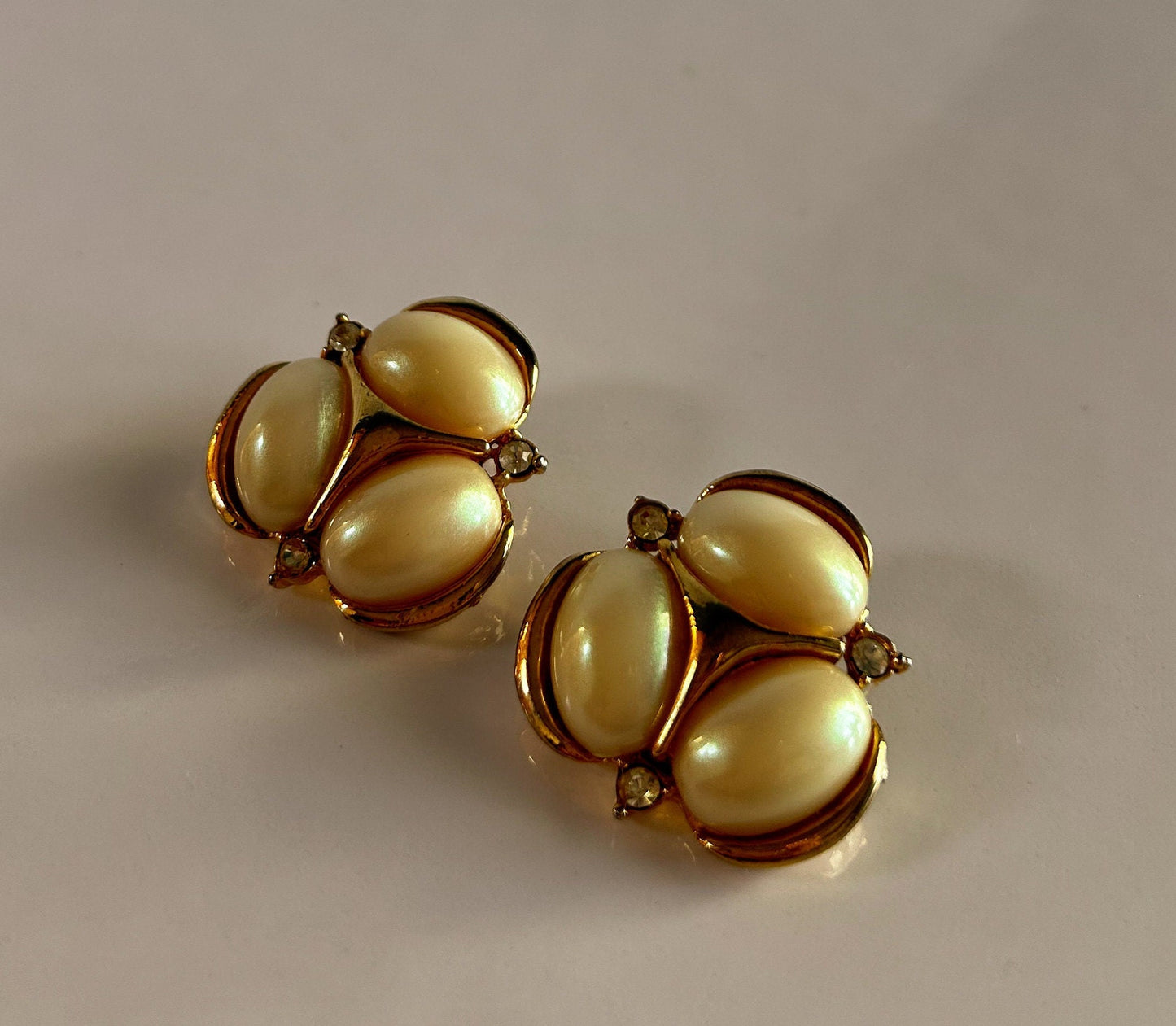 Vintage Baroque pearl and rhinestone clip on earrings