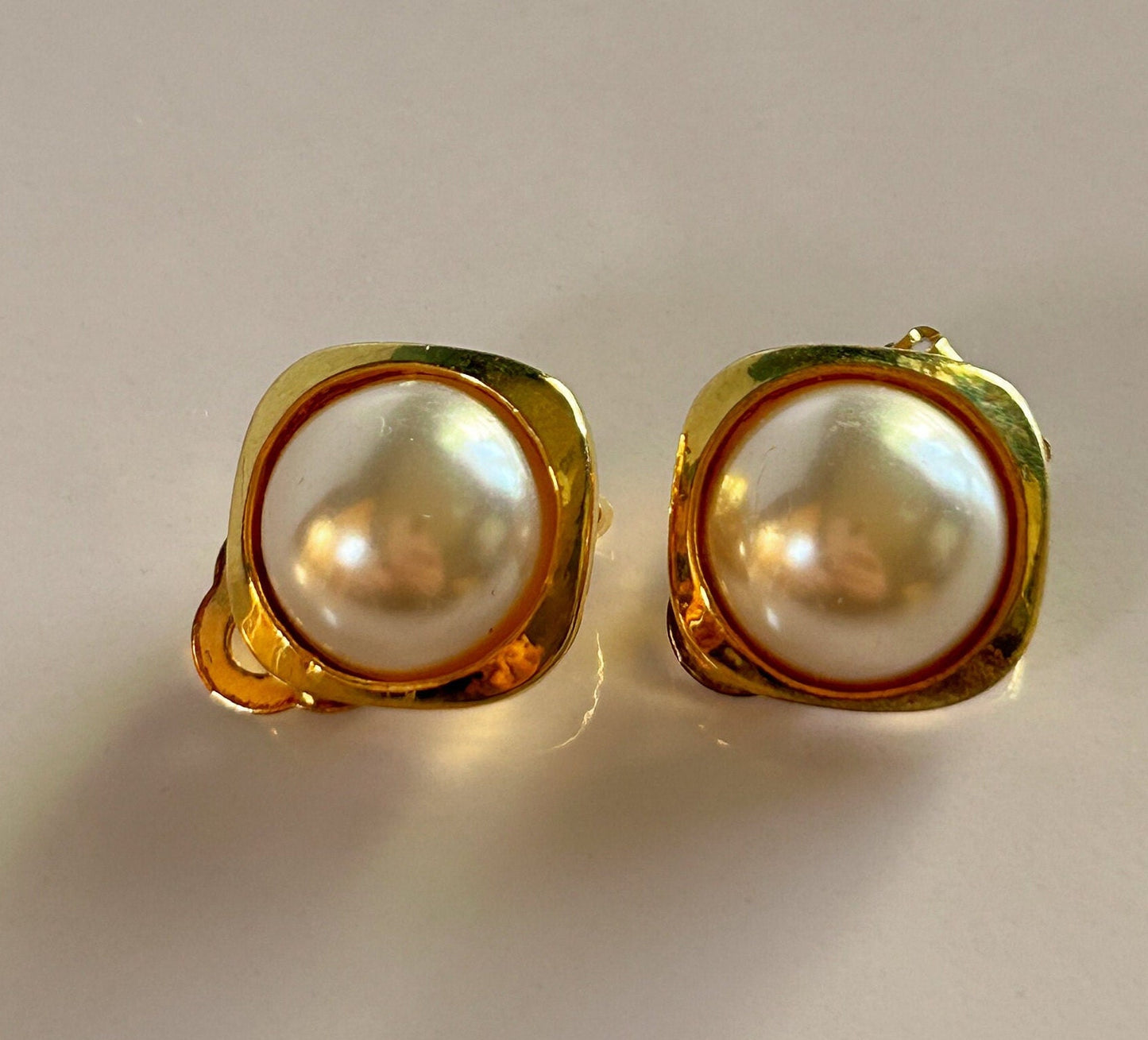 Vintage pearl and gold clip on earrings