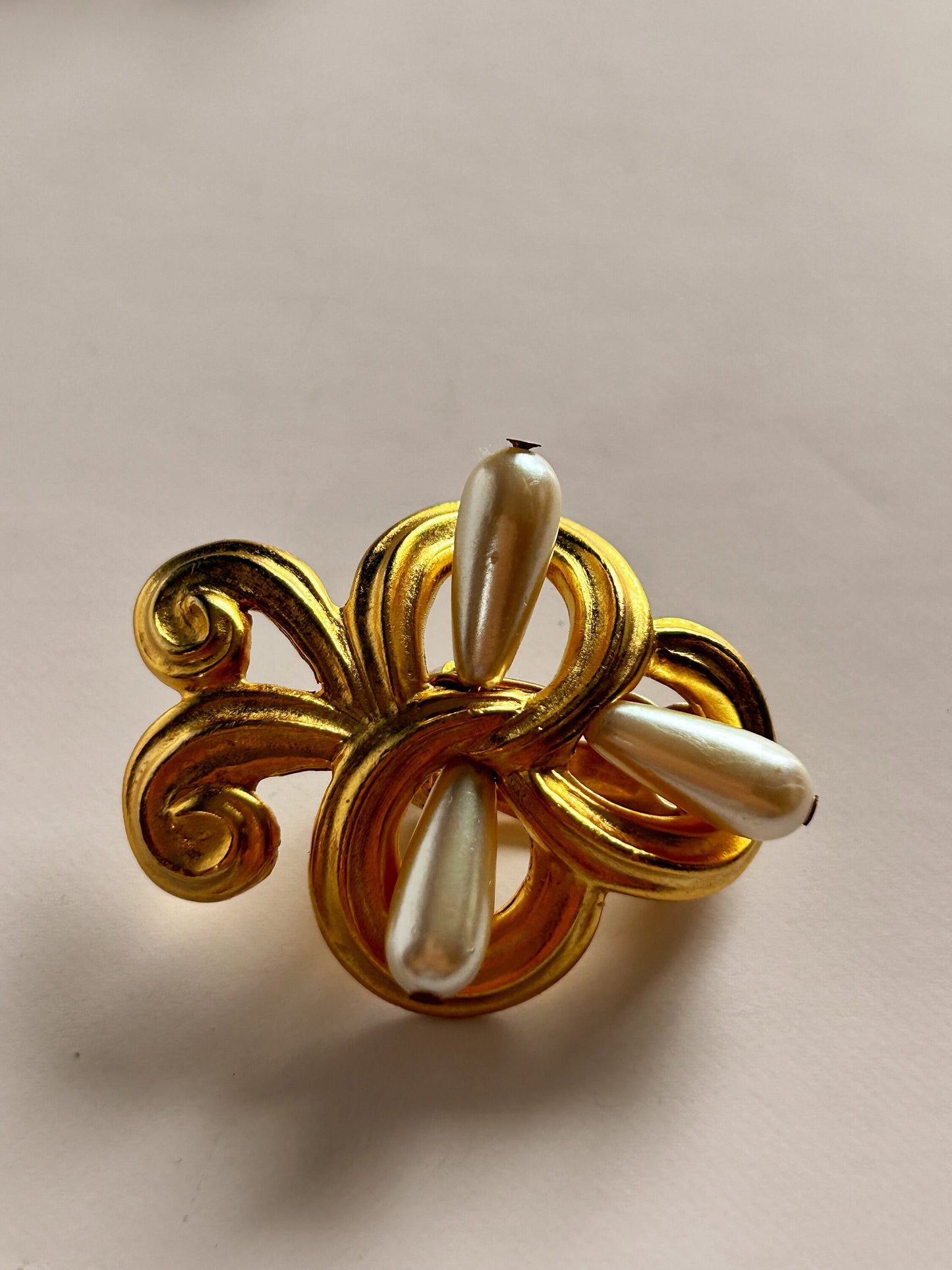 Vintage baroque gold and white clip on earrings with faux pearls