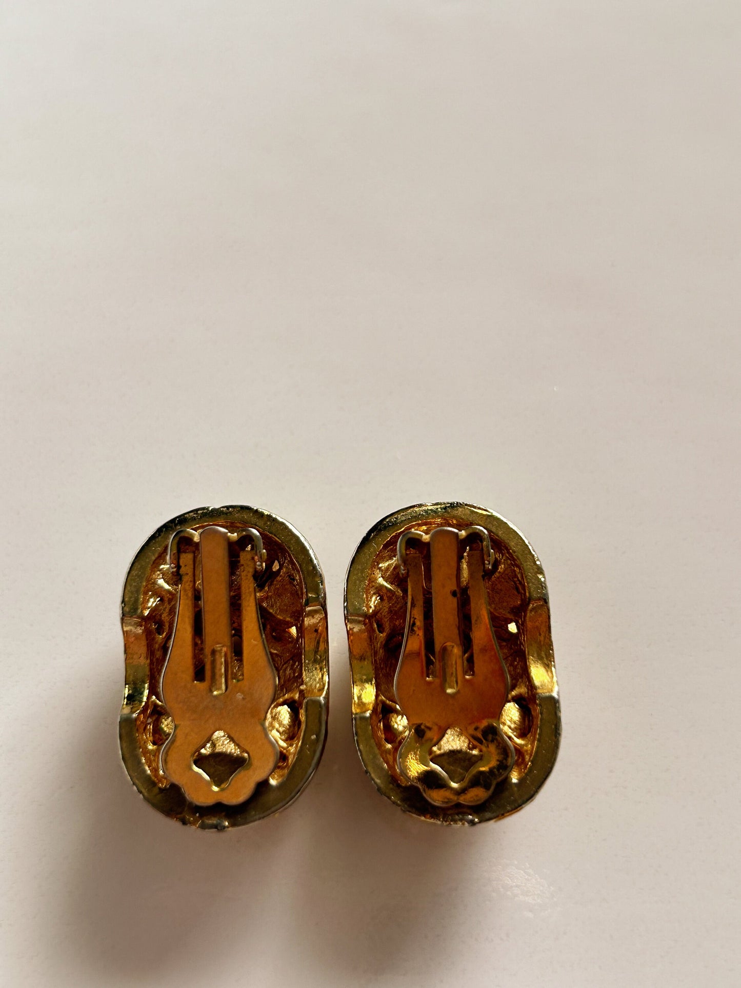 Vintage black and gold rhinestone clip on earrings