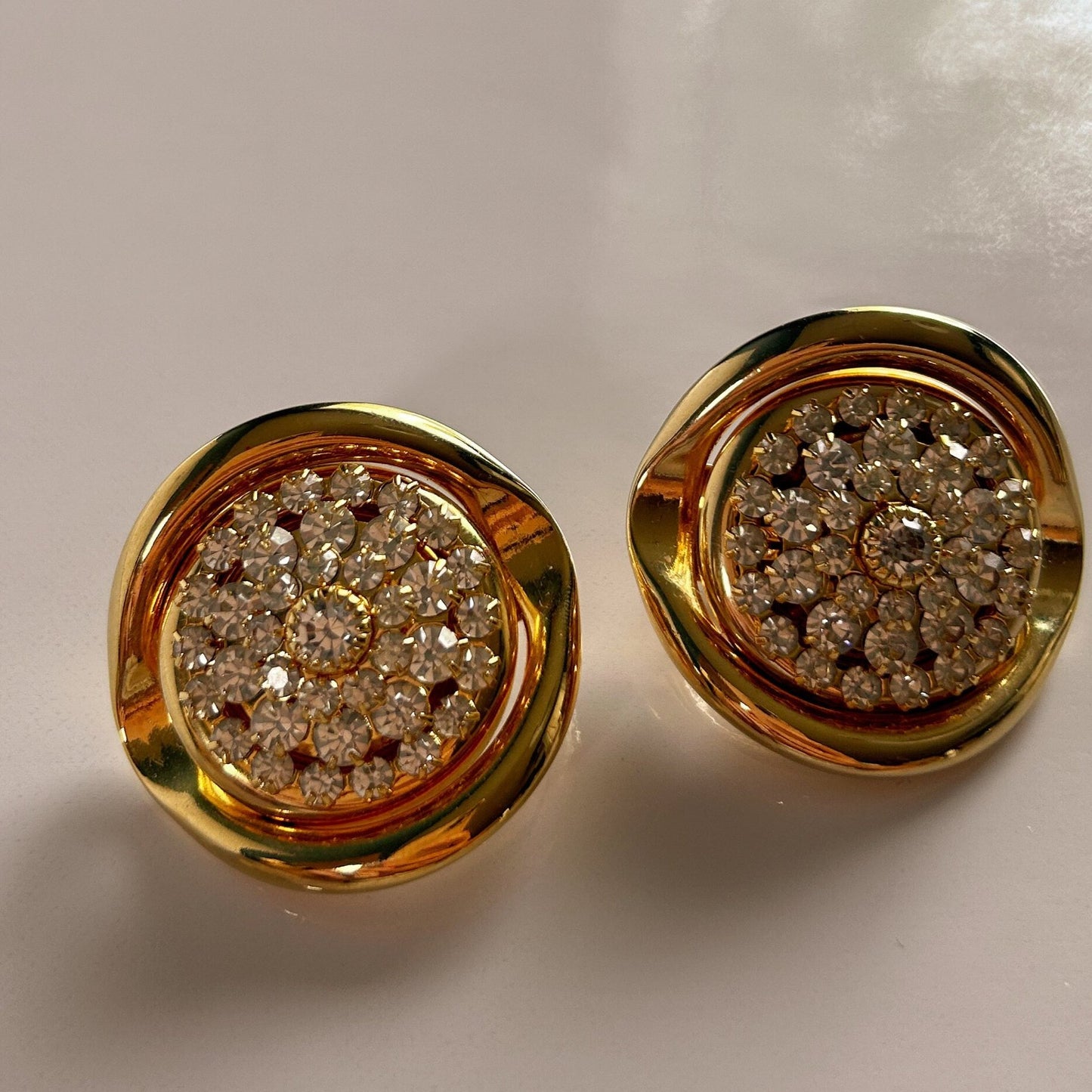 Vintage rhinestone and gold clip on earrings