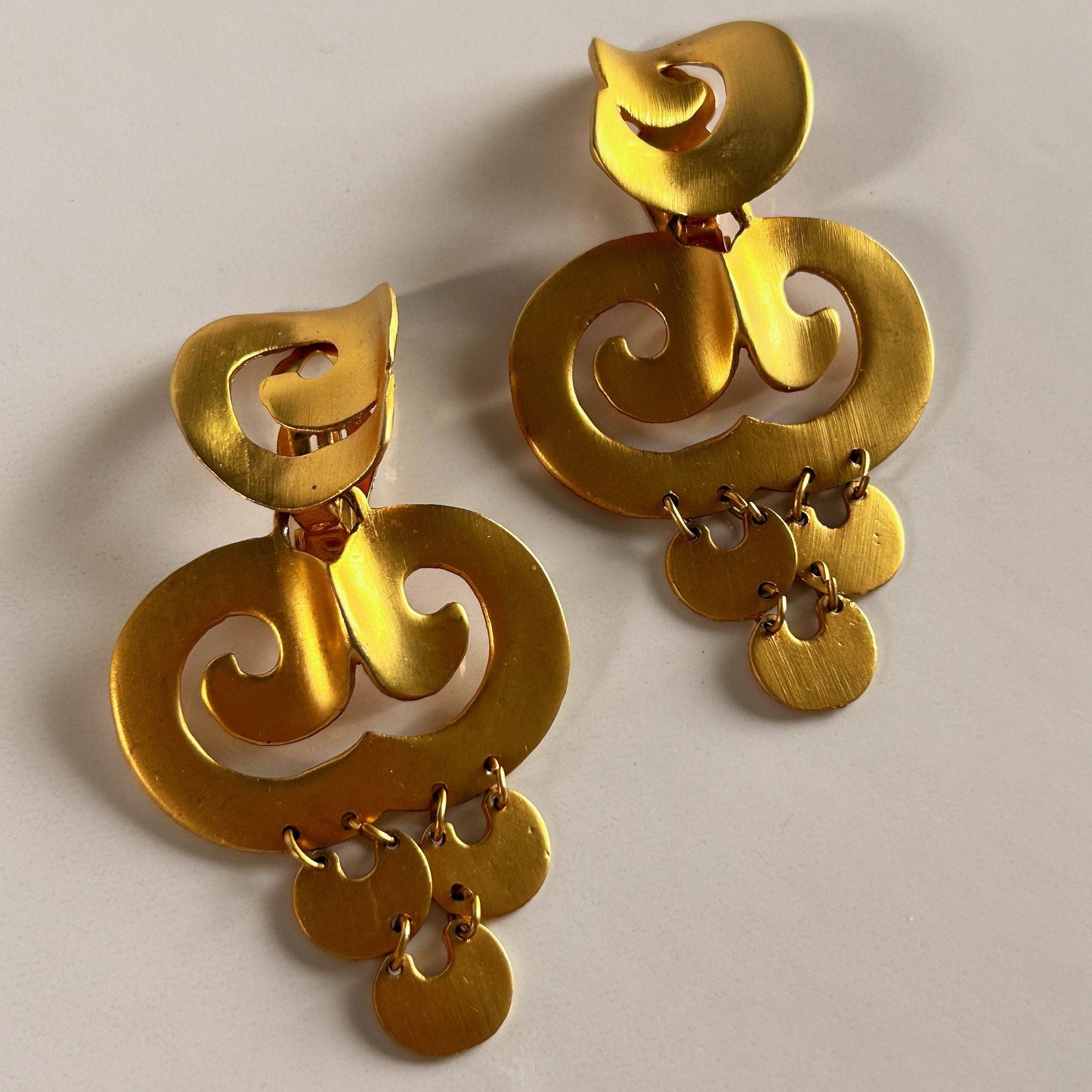 Vintage gold statement clip on earrings